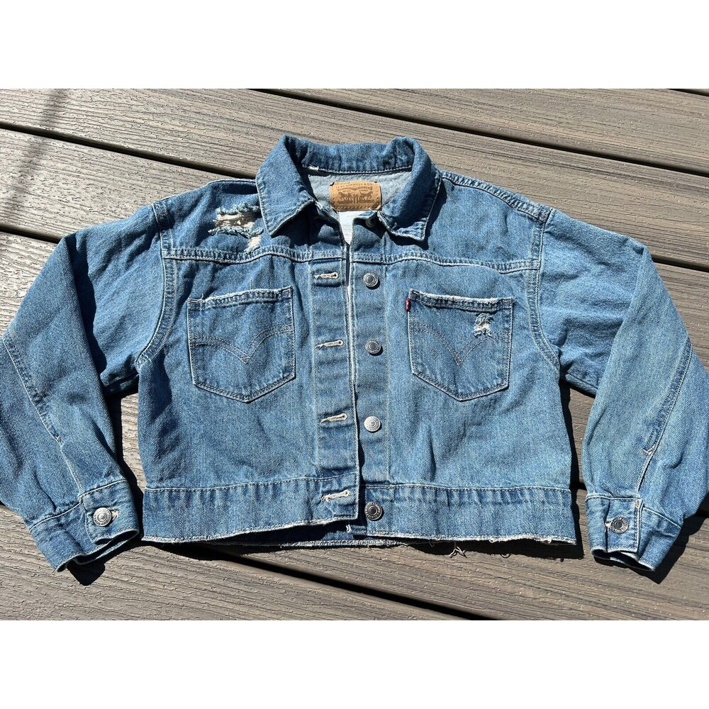 Levi’s Big Girl Trucker Jacket Denim Style # 369800029 Size L Large